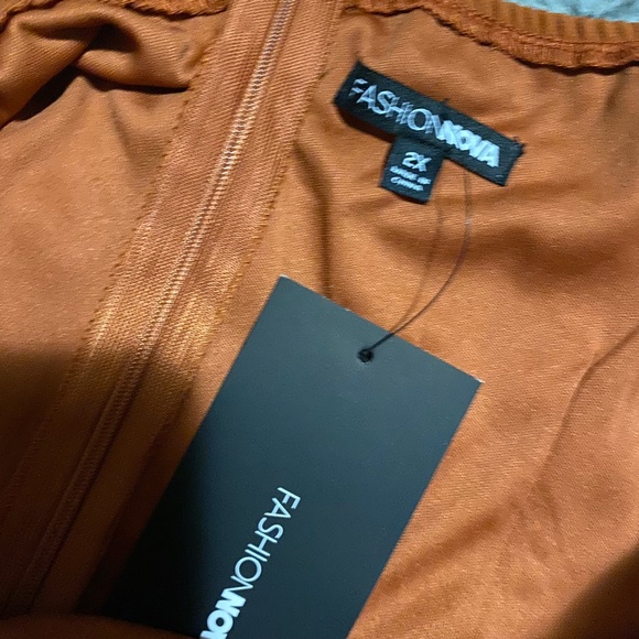 fashion nova sweetheart jumpsuit - Picture 5 of 5